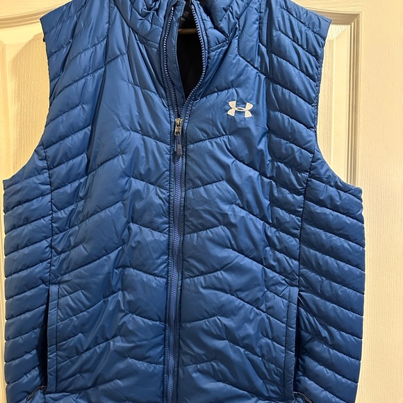 Under Armour Navy Quilted Vest - Picture 1 of 3